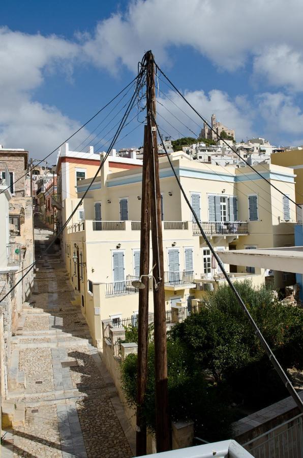 Hotel Omiros Ermoupoli Dış mekan fotoğraf