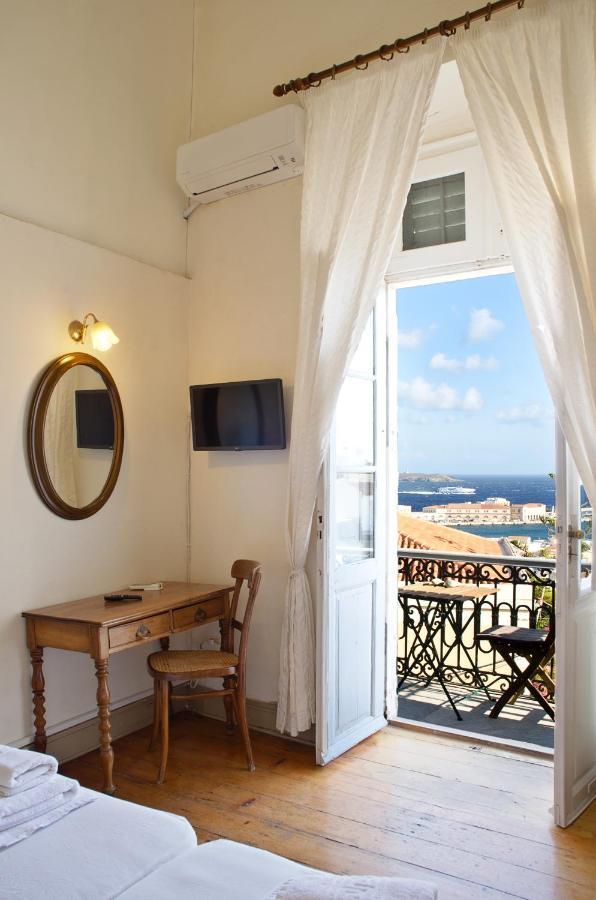 Hotel Omiros Ermoupoli Dış mekan fotoğraf