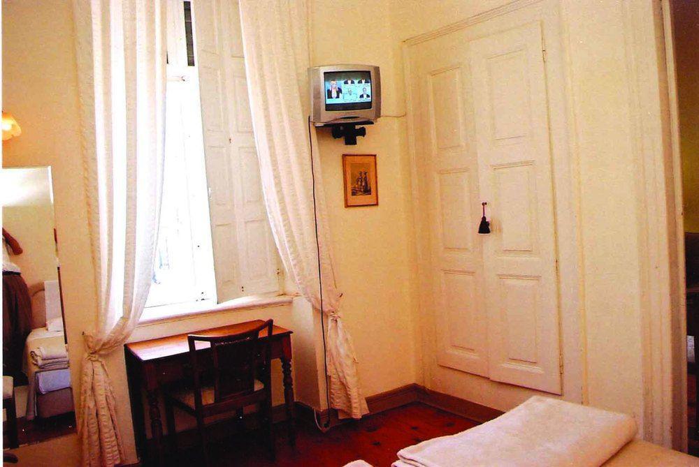 Hotel Omiros Ermoupoli Dış mekan fotoğraf
