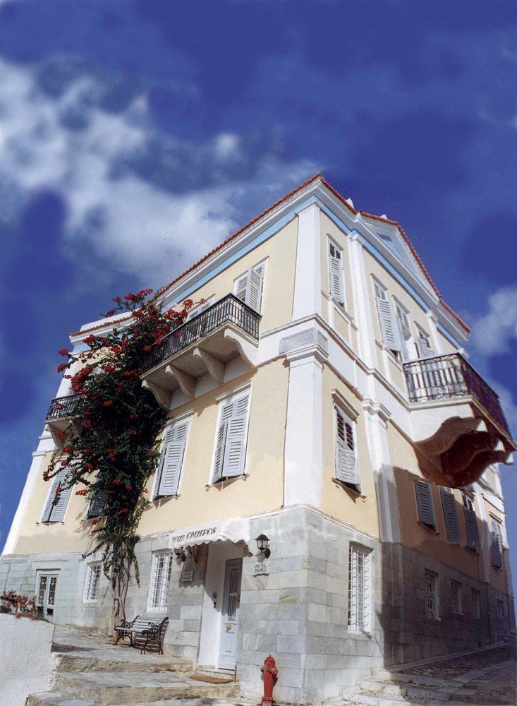 Hotel Omiros Ermoupoli Dış mekan fotoğraf