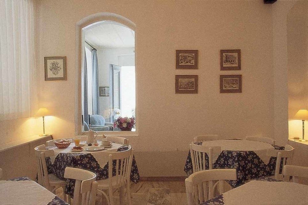 Hotel Omiros Ermoupoli Dış mekan fotoğraf
