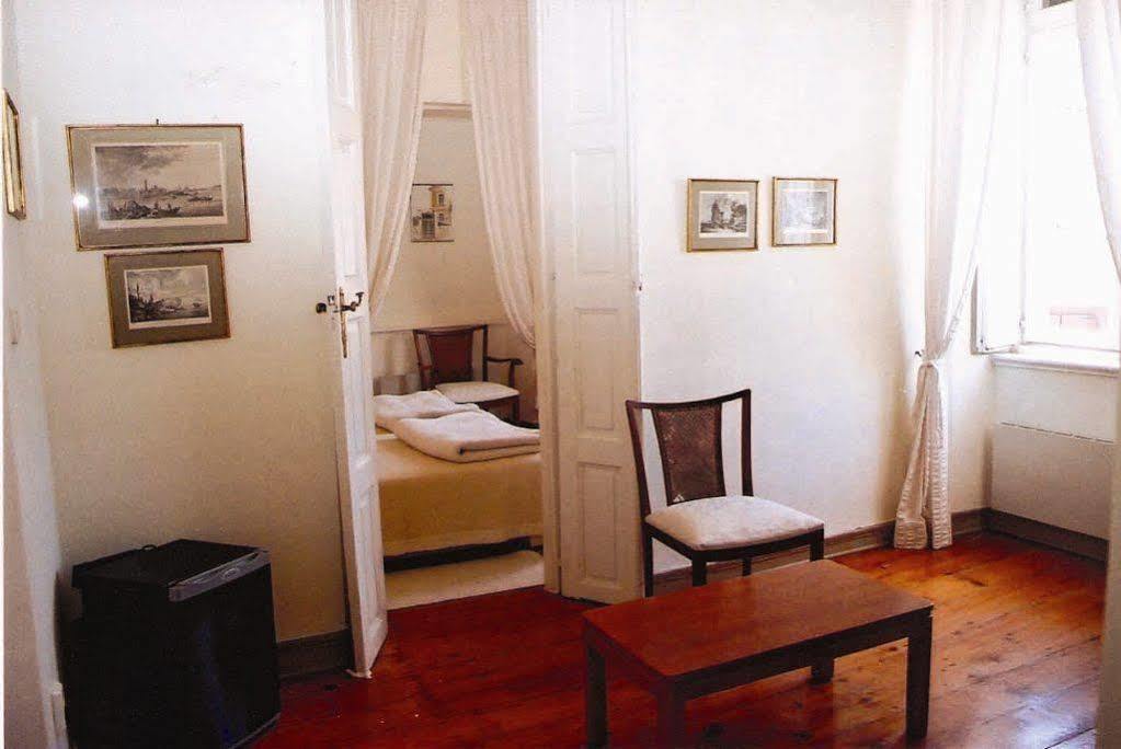 Hotel Omiros Ermoupoli Dış mekan fotoğraf